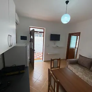 Appartement Dangolli House, Vlorë